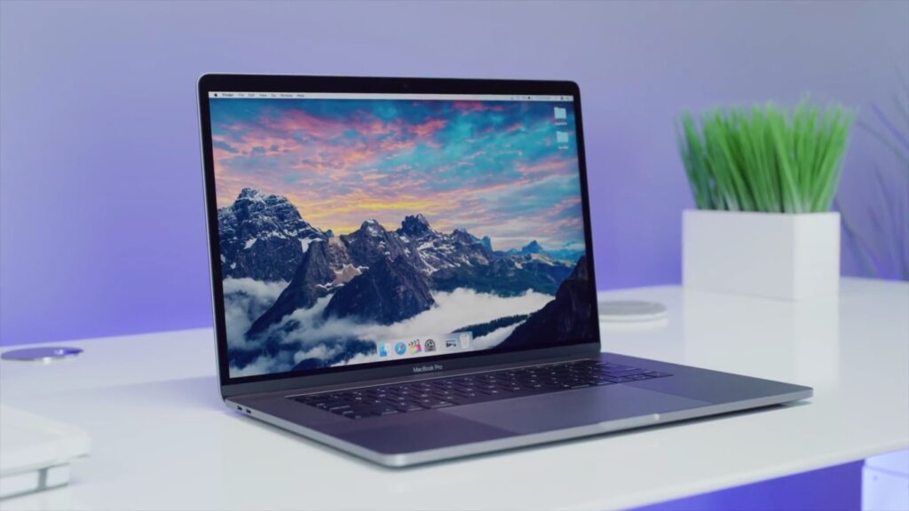 Apple MacBook Pro: экран, автономность, тесты